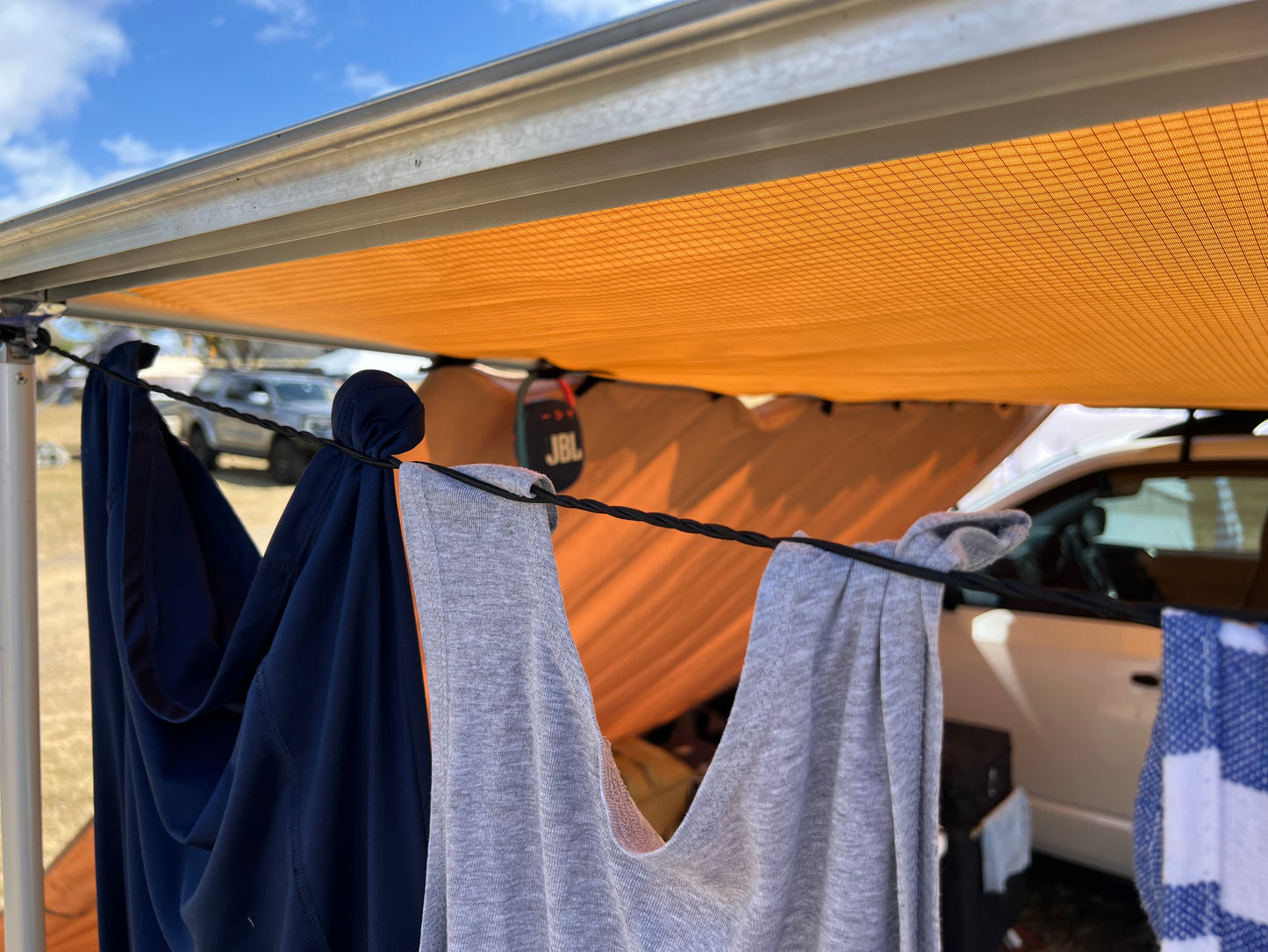 Portable Camp Pegless Washing Line